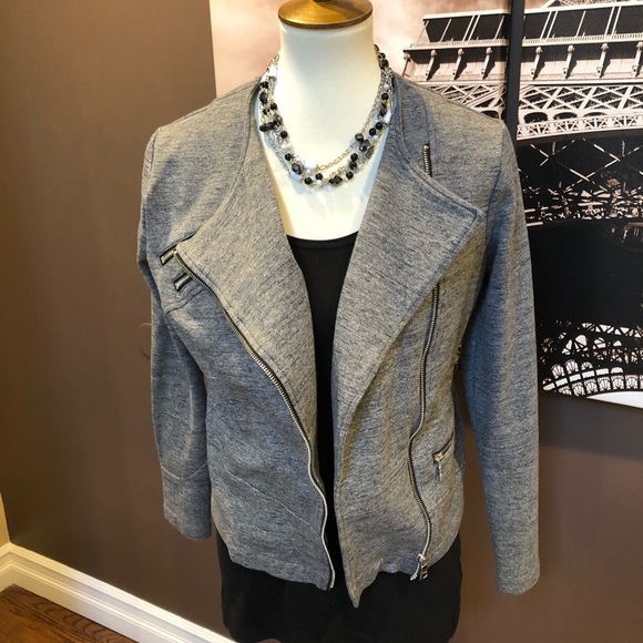 Asymmetrical zip jacket - Picture 3 of 4